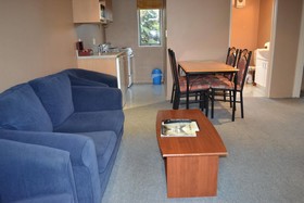 Courtesy Court Motel