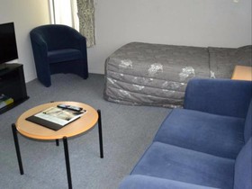 Courtesy Court Motel