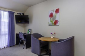 Deans Bush Motel