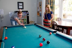 Dorset House Backpackers / Dorset Apartments