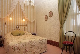Eliza's Manor On Bealey