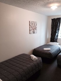 Ferry Motel