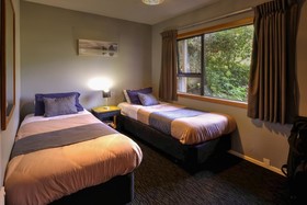 Haka Lodge