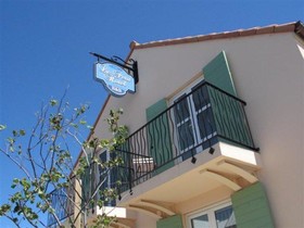 Le Petit Hotel
