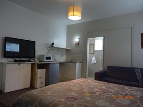 McWilliam Apartments