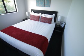 Metropolitan Executive Motel Apartments