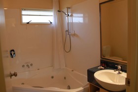 Milano Motor Lodge