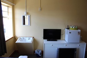 New City Hotel