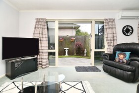 Russley Hideaway Chc Holiday Homes