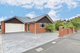 Russley Hideaway Chc Holiday Homes