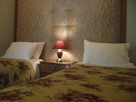 Shamrock Garden B&B Airport