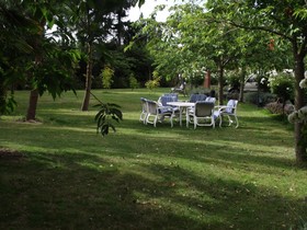 Shamrock Garden B&B Airport
