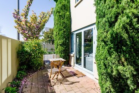 St Albans St Villa