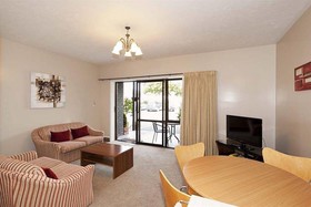Strathern Motor Lodge