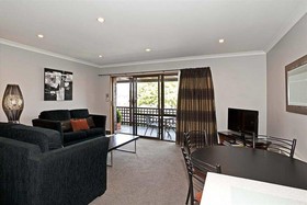Strathern Motor Lodge