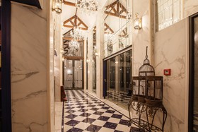 The Salisbury Hotel