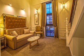 The Salisbury Hotel