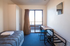 Hotel Give