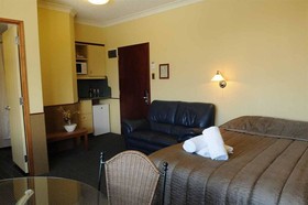 97 Motel Moray