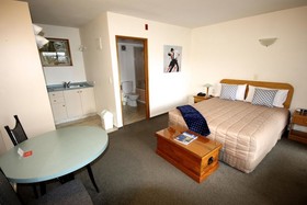 Alexis Motor Lodge
