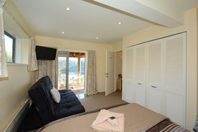 Baldwin Street Bed and Breakfast