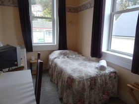 Sahara Guesthouse, Motel & Deluxe Studios