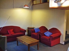 Woodlands Motels and Apartments