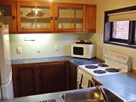 Woodlands Motels and Apartments