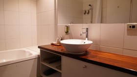 Punga Grove Motel & Suites