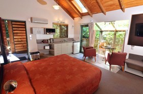 Rainforest Retreat