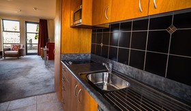 Coleraine Suites + Apartments