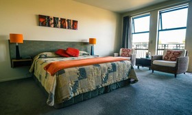 Coleraine Suites + Apartments