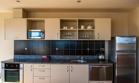 Coleraine Suites + Apartments