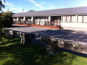 Paroa Hotel