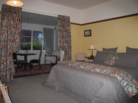 Cheltenham House