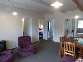 Spa Lodge Motel