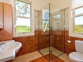 Woodgrove Homestead Luxury B&B