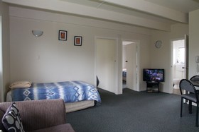 252 Beachside Motels & Holiday Park