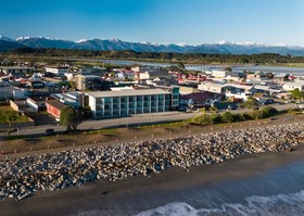 Beachfront Hokitika