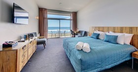 Beachfront Hokitika