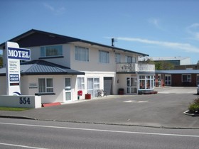 554 Moana Court Motel