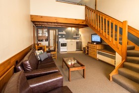 Balmoral Motel