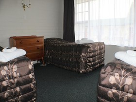 Colonial on Tay Motel
