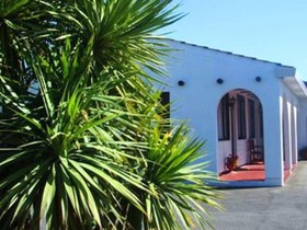 Hacienda Motel