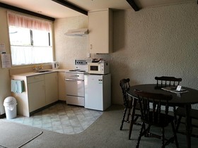 Hacienda Motel