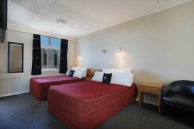 Kelvin Hotel