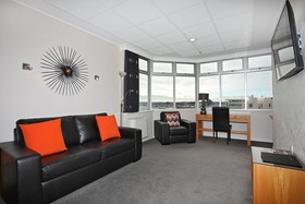 Kelvin Hotel