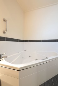 Kelvin Hotel