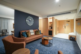 The Langlands Hotel