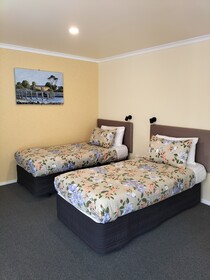 Bay Cottages